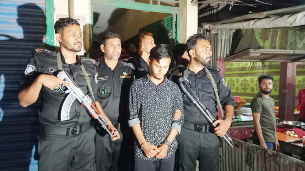 শায়েস্তাগঞ্জে ভুয়া সার্টিফিকেট চক্রের সদস্য র্যাবের জালে আটক শায়েস্তাগঞ্জে সার্টিফিকেট জালিয়াতি চক্রের সদস্য আটক