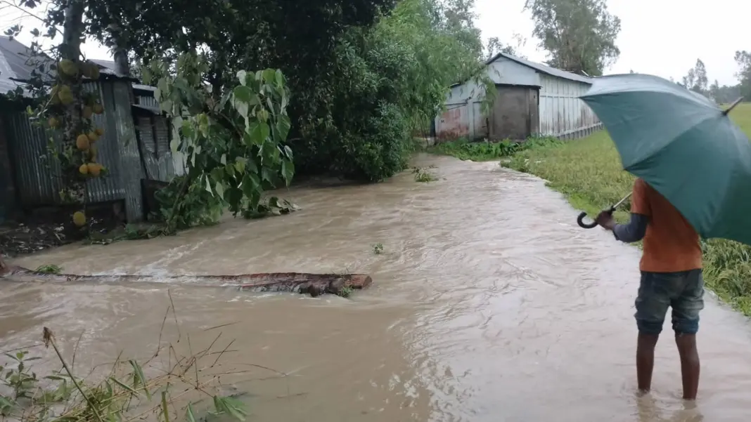 মৌলভীবাজারে পানিবন্দি ৫ শতাধিক