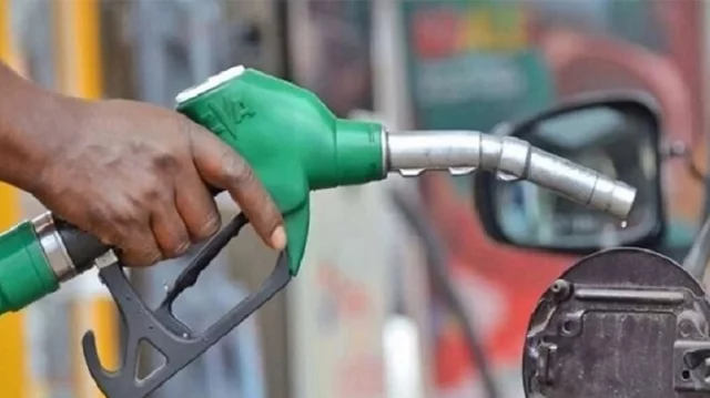 জ্বালানি সংকটে স্বস্তি দিচ্ছে সিলেটের তেল উৎপাদন জ্বালানি সংকটে স্বস্তি দিচ্ছে সিলেটের তেল উৎপাদন