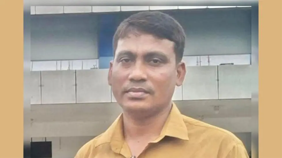 ঝড়ে গাছের ডাল পড়ে ব্যাংক কর্মকর্তার মৃত্যু