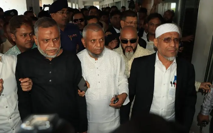 সুরঞ্জিত সেন হামলা মামলা: সিলেটে হাজির তিন নেতা সুরঞ্জিত সেন হামলা মামলা: সিলেটে হাজির তিন নেতা