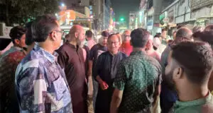 সিলেটে আইন অমান্য করায় ২৬ ব্যবসায়ী আটক