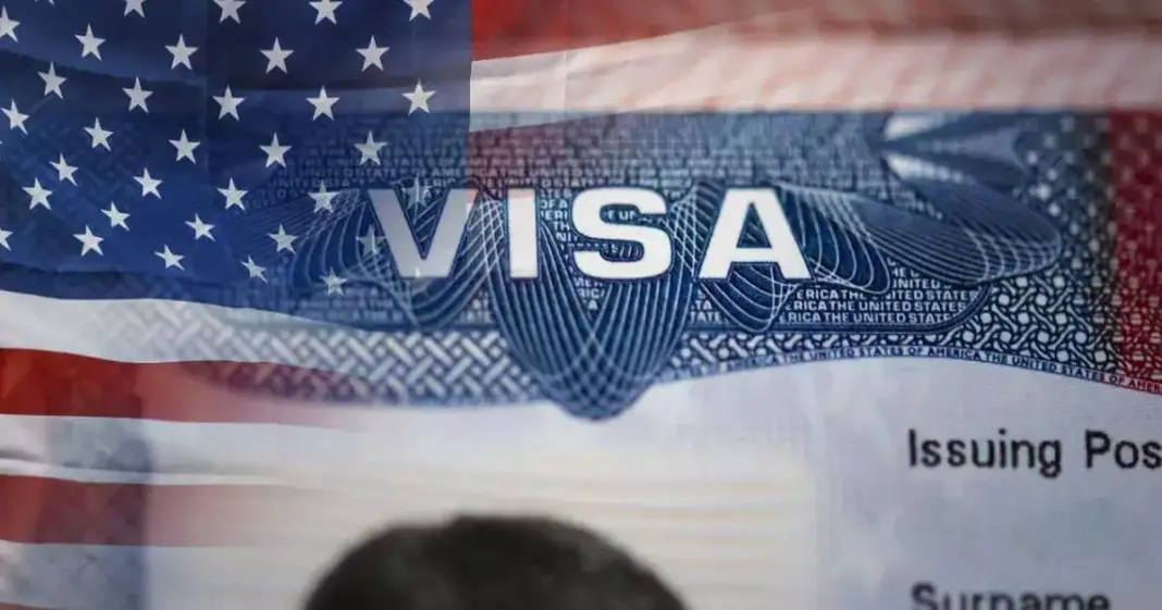 যুক্তরাষ্ট্রের নতুন ভিসা নীতিতে কড়াকড়ি