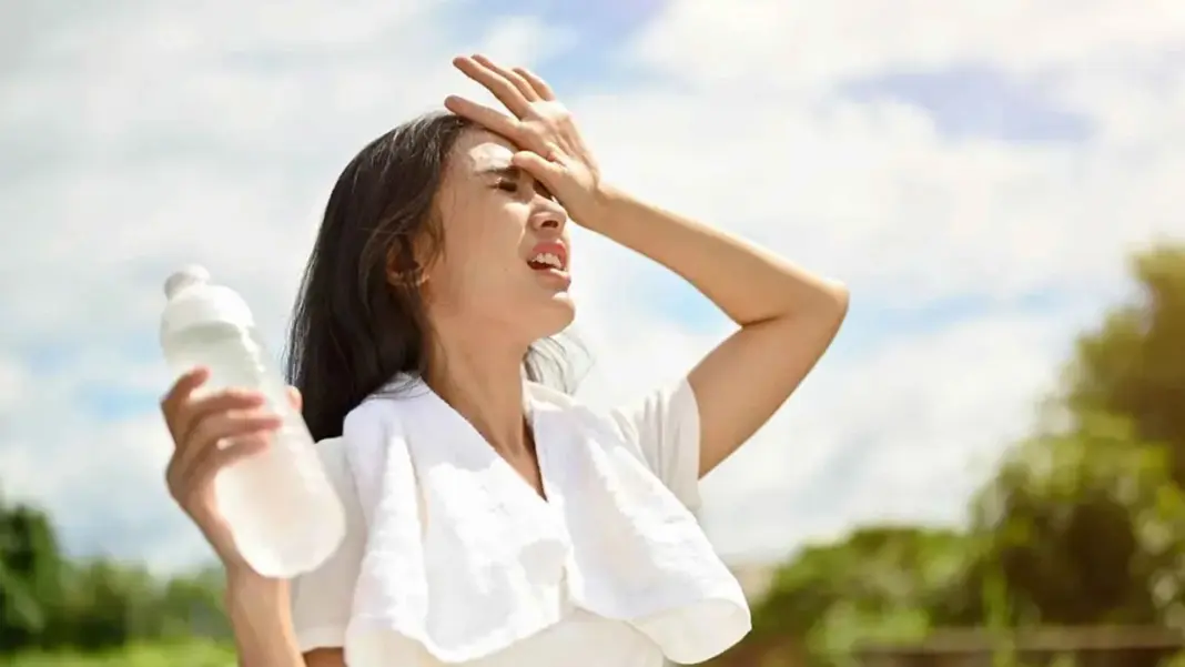 গরমে অস্বাভাবিক অস্বস্তি: কখন চিকিৎসকের কাছে যাবেন