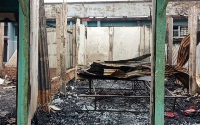 দিরাইয়ে আ গু নে পুড়ল ৬ দোকান
