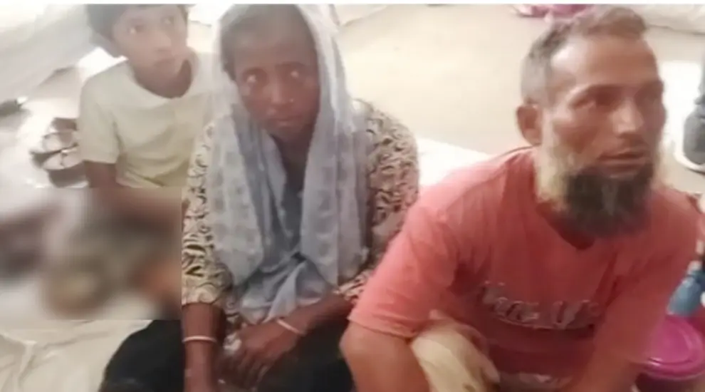 সিলেটে অ্যাসিড সন্ত্রাসে ঝলসে গেল মা ও শিশু সিলেটে অ্যাসিড সন্ত্রাসে ঝলসে গেল মা ও শিশু ছেলে