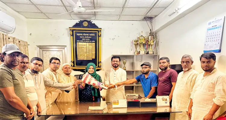 বড়লেখায় ব্যবসায়ী নেতাদের সঙ্গে পৌর প্রশাসকের মতবিনিময় বড়লেখায় ব্যবসায়ী নেতাদের সঙ্গে পৌর প্রশাসকের মতবিনিময়