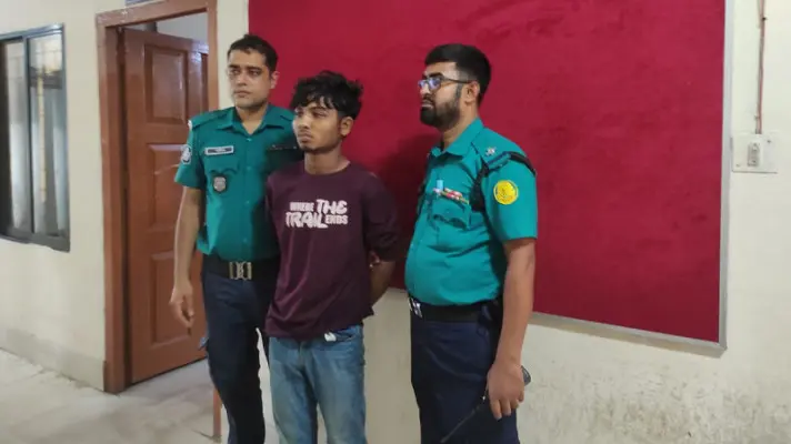 সিলেটে র্যাব সদস্য হত্যা, শিশুকে জিম্মি করে পালানোর চেষ্টা সিলেটে র্যাব সদস্য হত্যা, শিশুকে জিম্মি করে পালানোর চেষ্টা