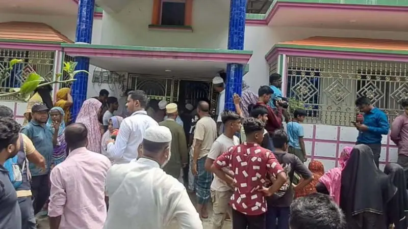 গাজীপুরে প্রবাসীর পরিবারে নৃশংস হত্যাকাণ্ড