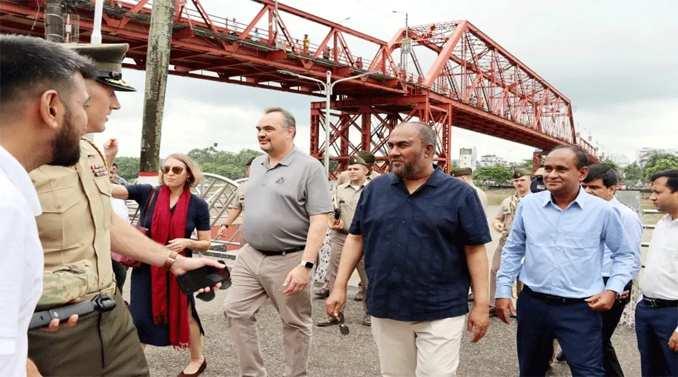 সিলেটের ঐতিহ্যে মুগ্ধ মার্কিন রাষ্ট্রদূত ব্রেন্ট ক্রিস্টেনসেন