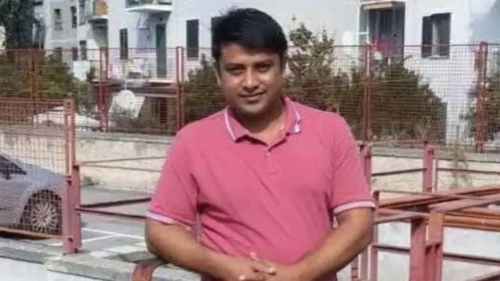 দেশে ফেরা হলো না, আকাশেই থেমে গেল প্রবাসীর জীবন দেশে ফেরা হলো না, আকাশেই থেমে গেল প্রবাসীর জীবন