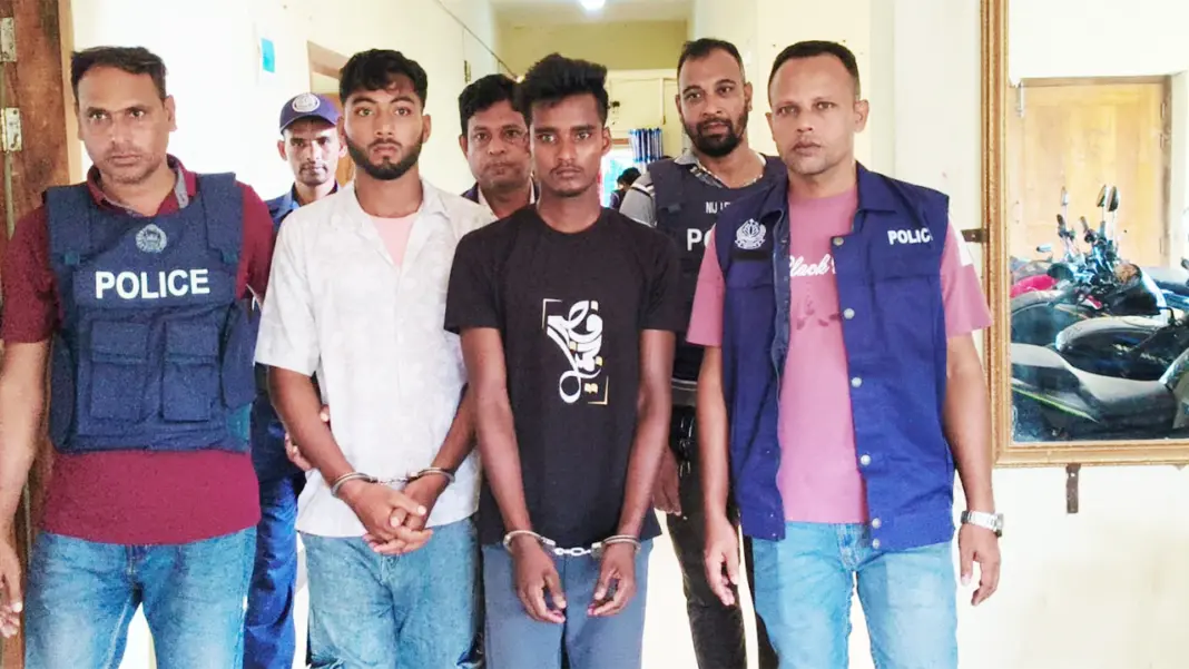 জমি লিখে না দেওয়ায় বাবাকে হত্যার অভিযোগ, গ্রেপ্তার ৩ জমি লিখে না দেওয়ায় বাবাকে হত্যার অভিযোগ, গ্রেপ্তার ৩