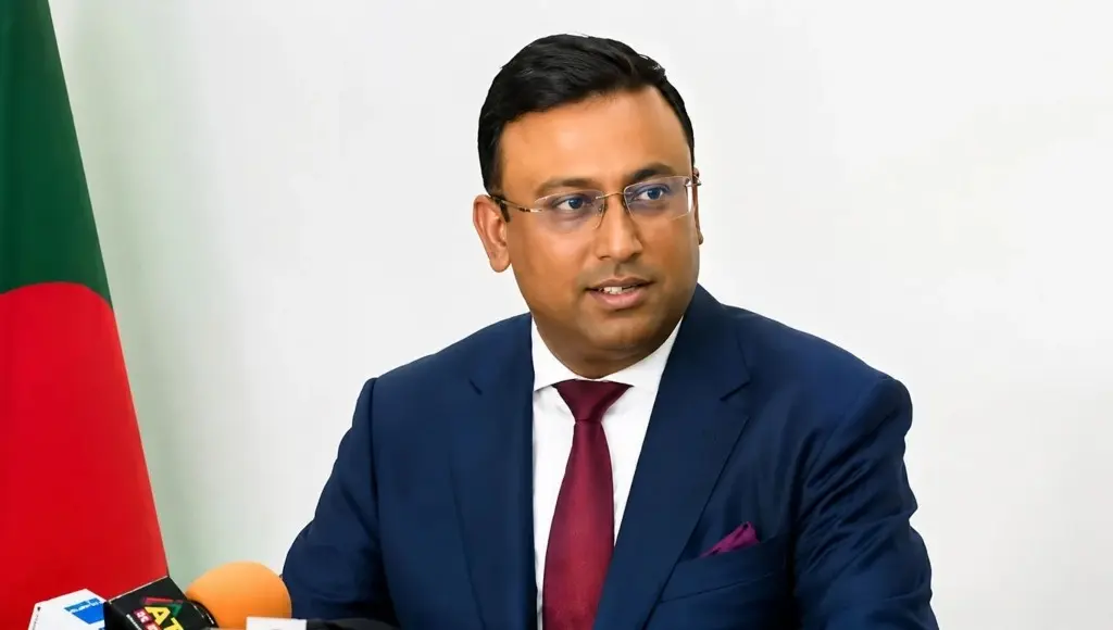 প্রতিমন্ত্রী হওয়ার পর প্রথমবার সিলেটে হুমায়ুন কবির প্রতিমন্ত্রী হওয়ার পর প্রথমবার সিলেটে হুমায়ুন কবির