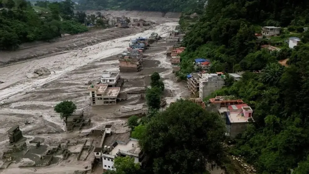 ভারতসহ তিন দেশের কাছে জলবায়ু ক্ষতিপূরণ চায় নেপাল