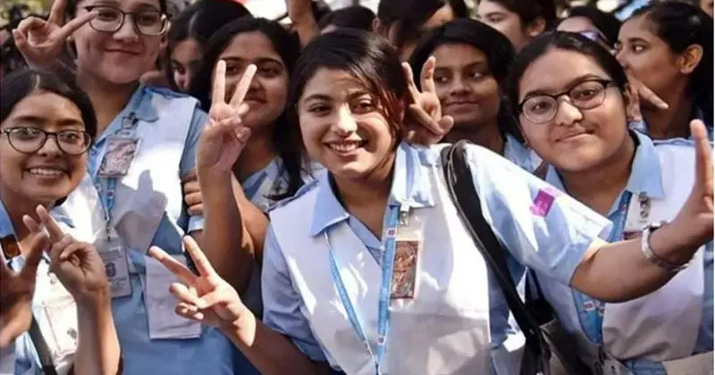 এইচএসসি ও সমমানের ফল প্রকাশ কাল, অপেক্ষায় ১২ লাখ শিক্ষার্থী এইচএসসি ও সমমানের ফল প্রকাশ কাল, অপেক্ষায় ১২ লাখ শিক্ষার্থী