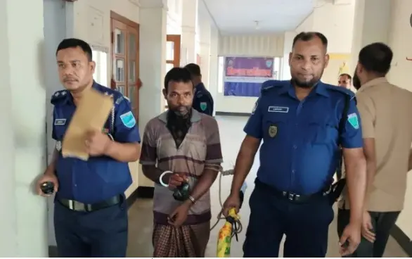 সুনামগঞ্জে মাকে কুপিয়ে হত্যা, ছেলে আটক সুনামগঞ্জে মাকে কুপিয়ে হত্যা, ছেলে আটক