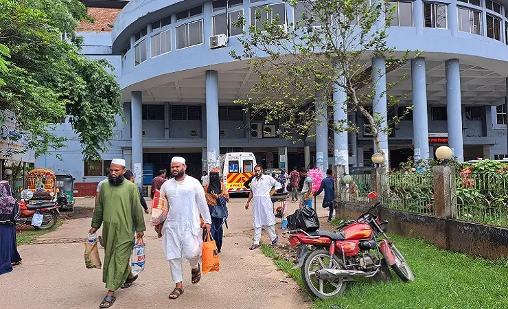 মৌলভীবাজার হাসপাতালে সংকট, বাড়ছে রোগীর দুর্ভোগ মৌলভীবাজার হাসপাতালে সংকট, বাড়ছে রোগীর দুর্ভোগ